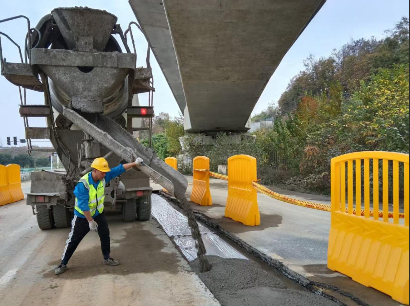 炎帝大道供水管網(wǎng)工程順利通水！